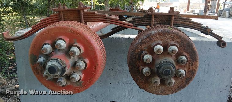 image for item DS3858 2000 Sterling Truck L7501 flatbed truck