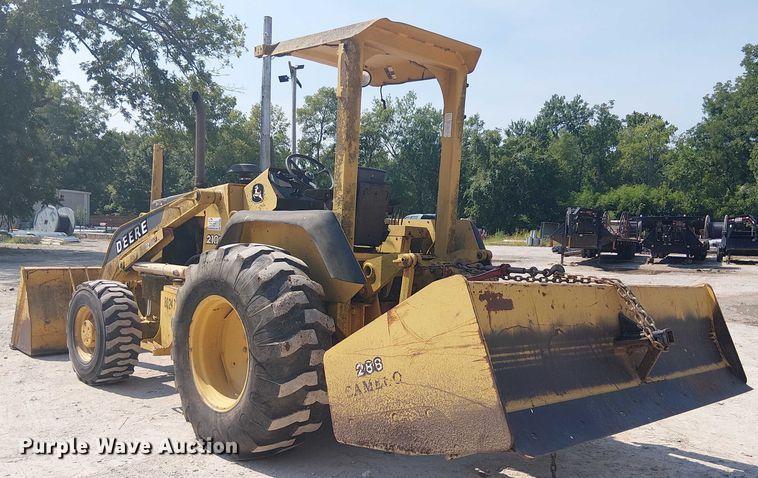 image for item DS3860 John Deere 210LE landscape tractor