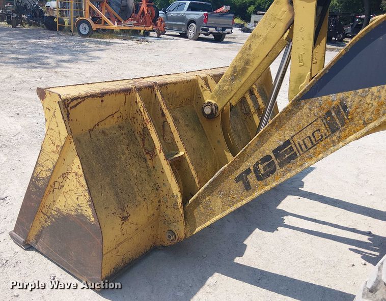 image for item DS3860 John Deere 210LE landscape tractor