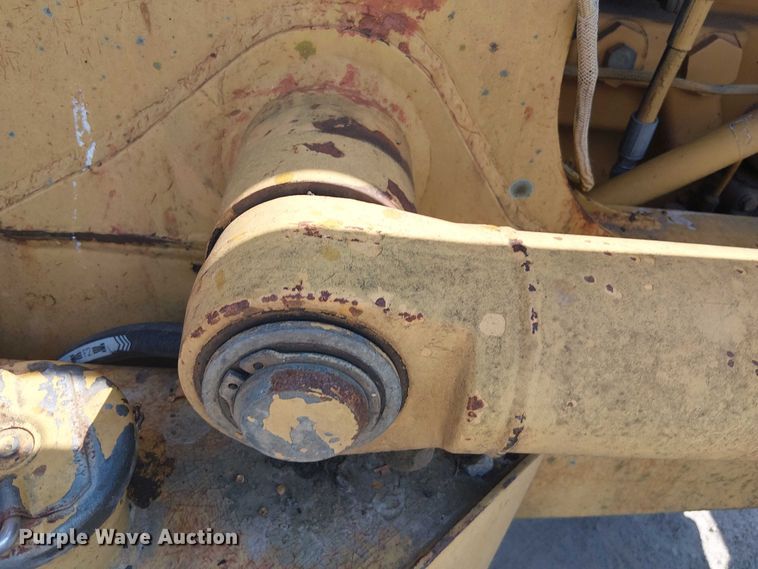 image for item DS3860 John Deere 210LE landscape tractor