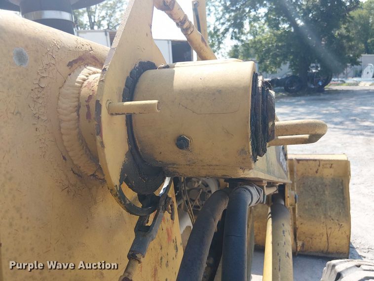 image for item DS3860 John Deere 210LE landscape tractor