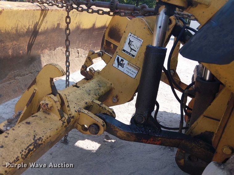 image for item DS3860 John Deere 210LE landscape tractor