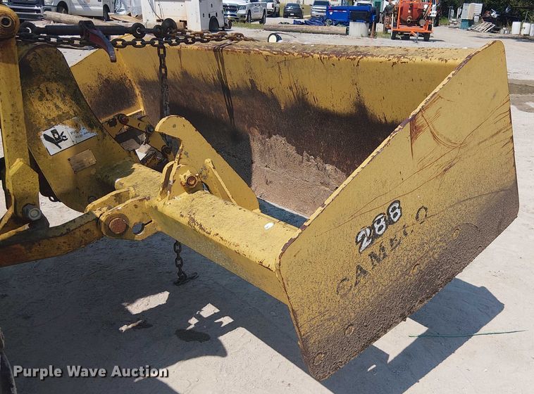 image for item DS3860 John Deere 210LE landscape tractor