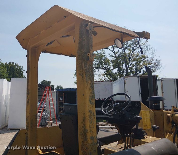 image for item DS3860 John Deere 210LE landscape tractor