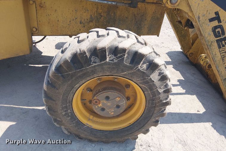 image for item DS3860 John Deere 210LE landscape tractor