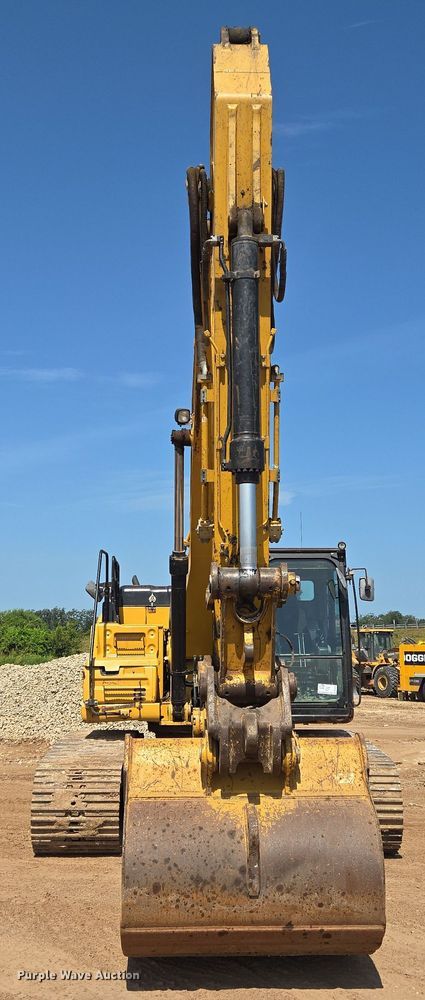 EXCAVADORA 2016 CATERPILLAR 330FL