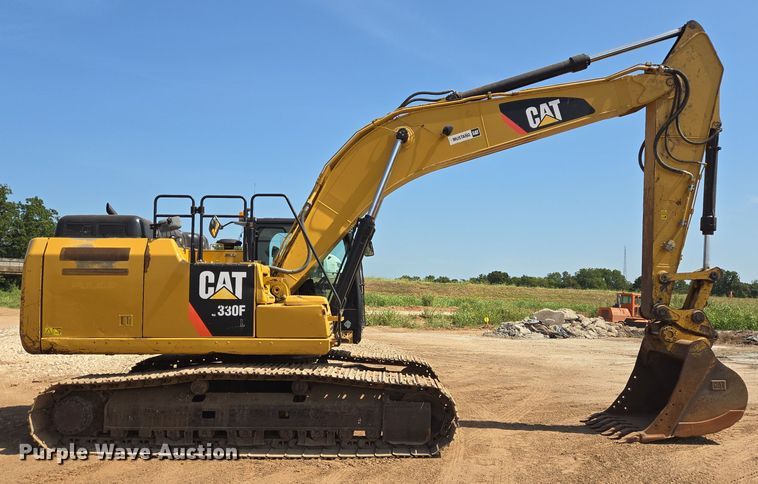 EXCAVADORA 2016 CATERPILLAR 330FL