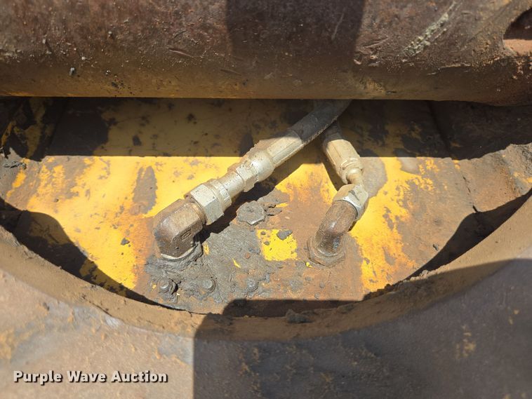 image for item DT4952 2016 Caterpillar 330FL excavator