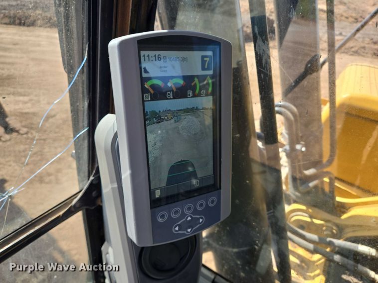 image for item DT4952 2016 Caterpillar 330FL excavator