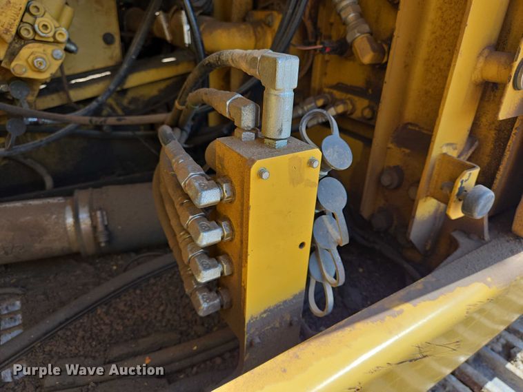 image for item DT4952 2016 Caterpillar 330FL excavator