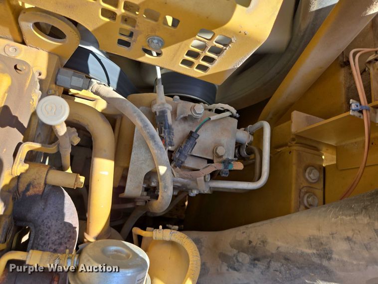 image for item DT4952 2016 Caterpillar 330FL excavator