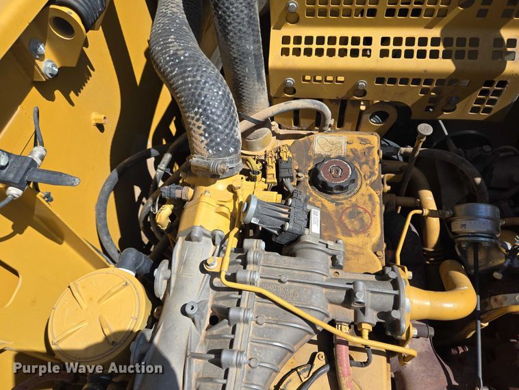image for item DT4952 2016 Caterpillar 330FL excavator