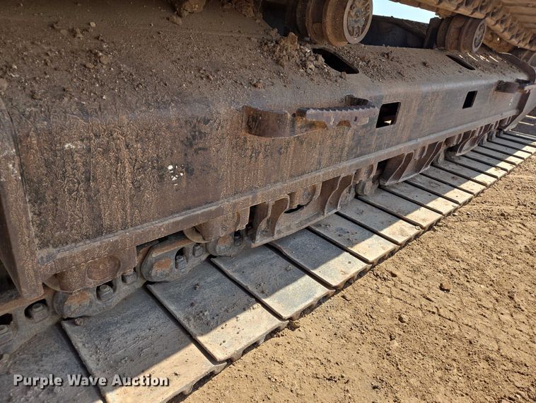 image for item DT4952 2016 Caterpillar 330FL excavator