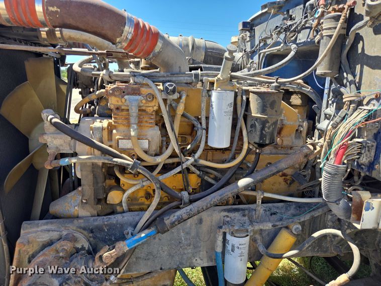 image for item DT4956 1993 Peterbilt 378 dump truck