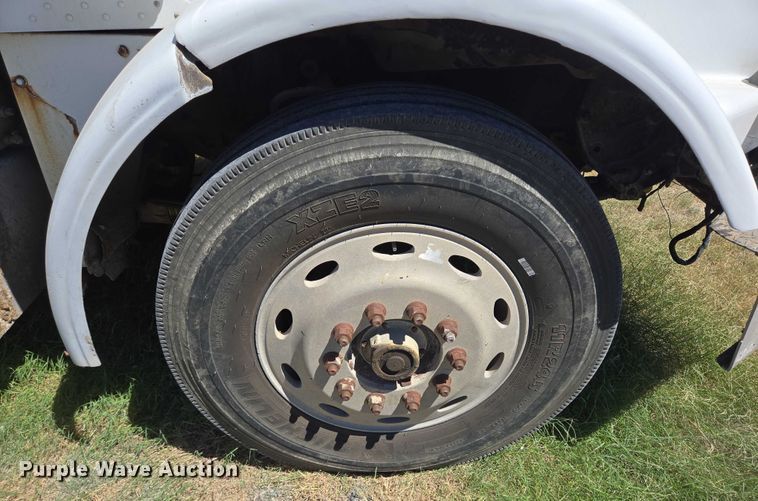 image for item DT4956 1993 Peterbilt 378 dump truck