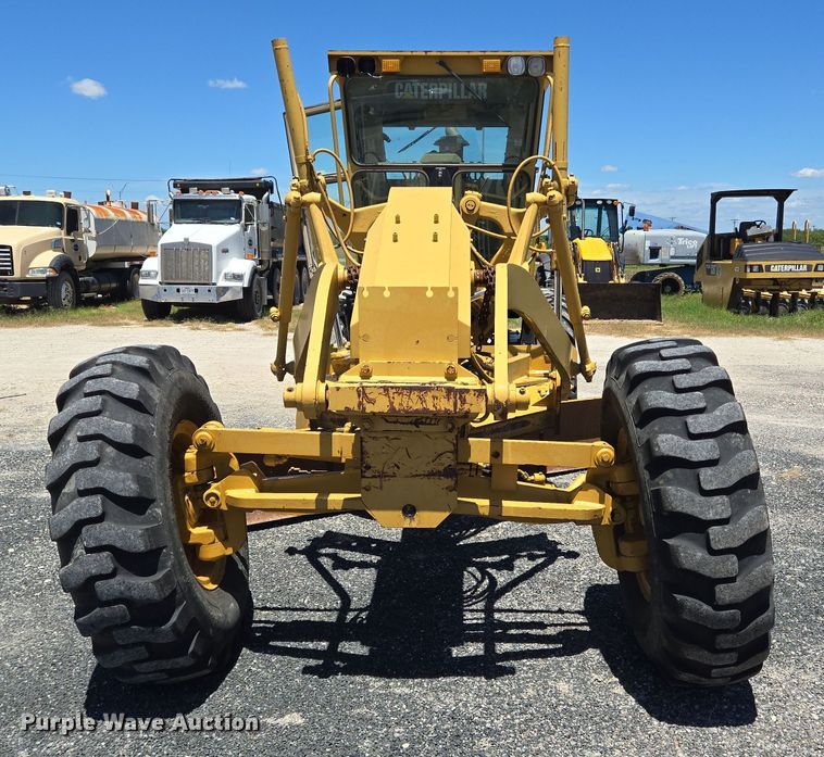 MOTOCONFORMADORA CATERPILLAR 120H 2003