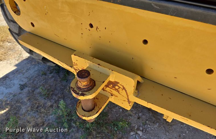 image for item DT4957 2003 Caterpillar 120H motor grader