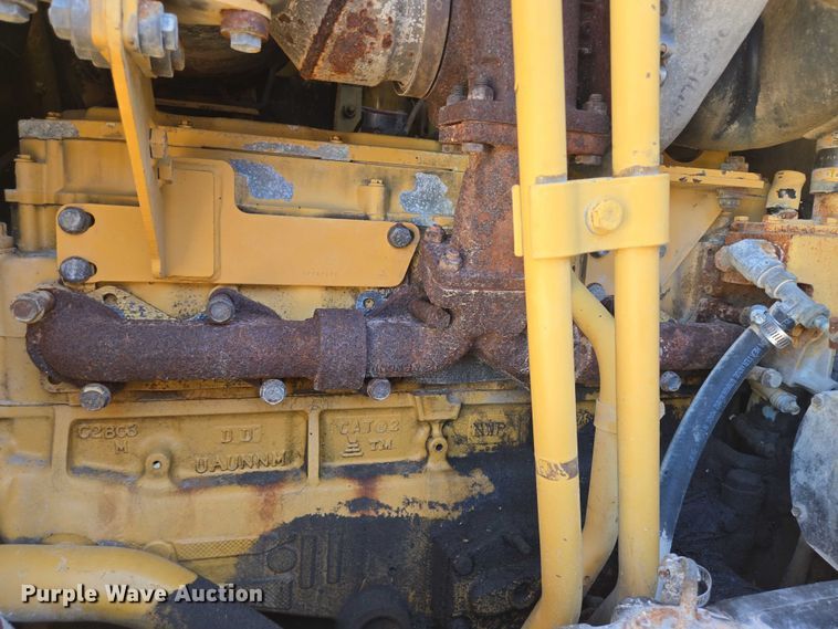 image for item DT4957 2003 Caterpillar 120H motor grader