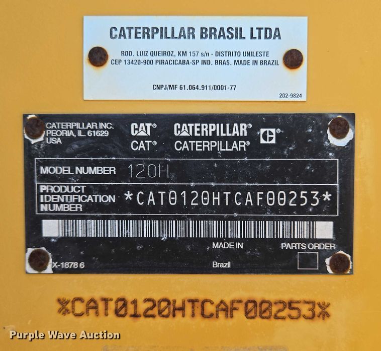 image for item DT4957 2003 Caterpillar 120H motor grader