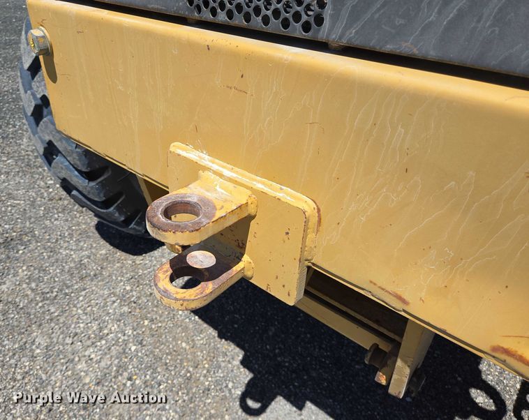 image for item DT4958 2002 Caterpillar 120H motor grader