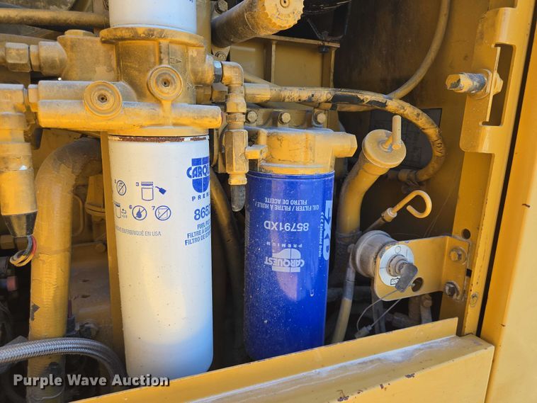 image for item DT4958 2002 Caterpillar 120H motor grader