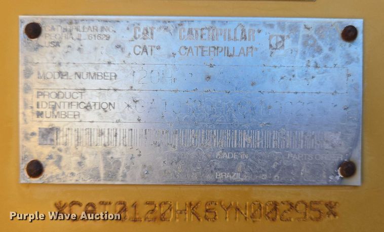 image for item DT4958 2002 Caterpillar 120H motor grader