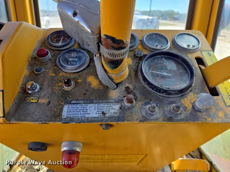 image for item DT4959 1992 Waldon Sweep Master II broom