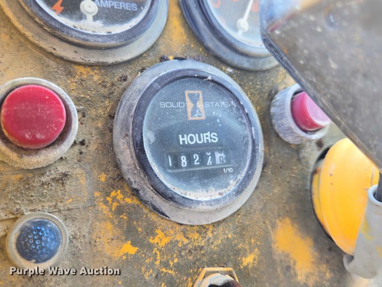 image for item DT4959 1992 Waldon Sweep Master II broom