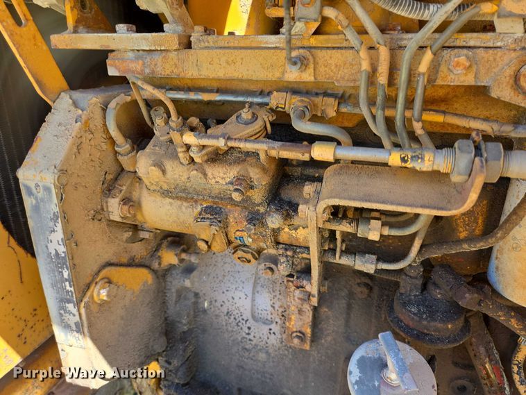 image for item DT4959 1992 Waldon Sweep Master II broom