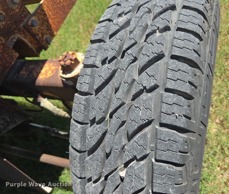 image for item DT4959 1992 Waldon Sweep Master II broom