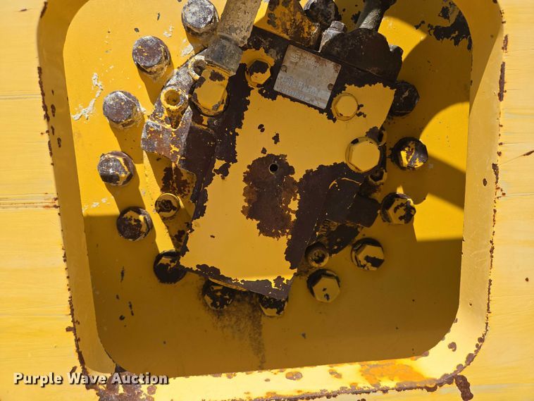 image for item DT4961 2009 Sakai SV505 single drum vibratory roller