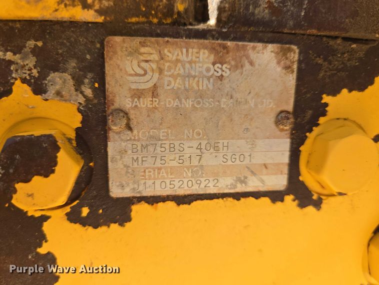 image for item DT4961 2009 Sakai SV505 single drum vibratory roller