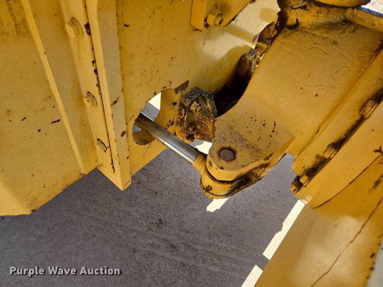 image for item DT4961 2009 Sakai SV505 single drum vibratory roller