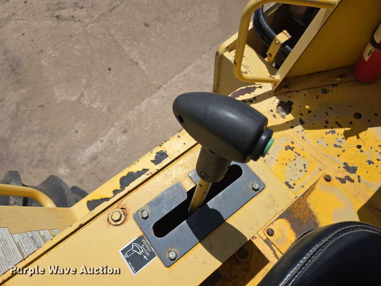 image for item DT4961 2009 Sakai SV505 single drum vibratory roller