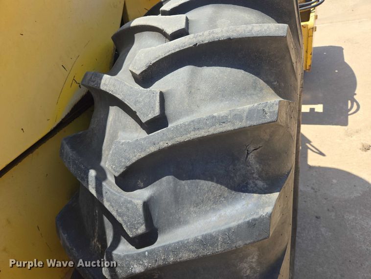 image for item DT4961 2009 Sakai SV505 single drum vibratory roller