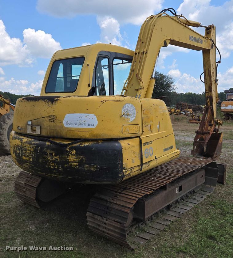 EXCAVADORA 2001 KOMATSU PC607E