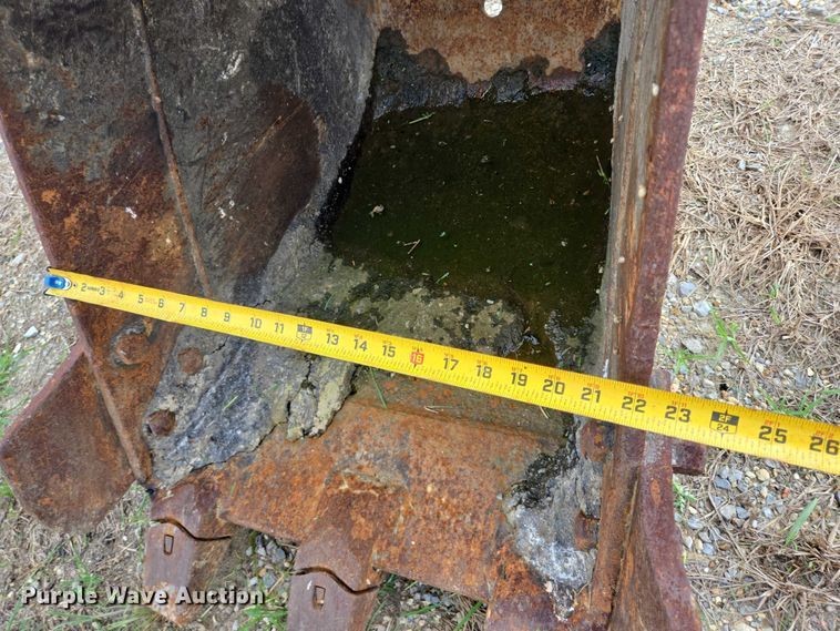 image for item DT4963 2001 Komatsu PC60-7E mini excavator