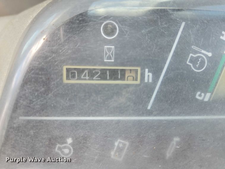 image for item DT4963 2001 Komatsu PC60-7E mini excavator