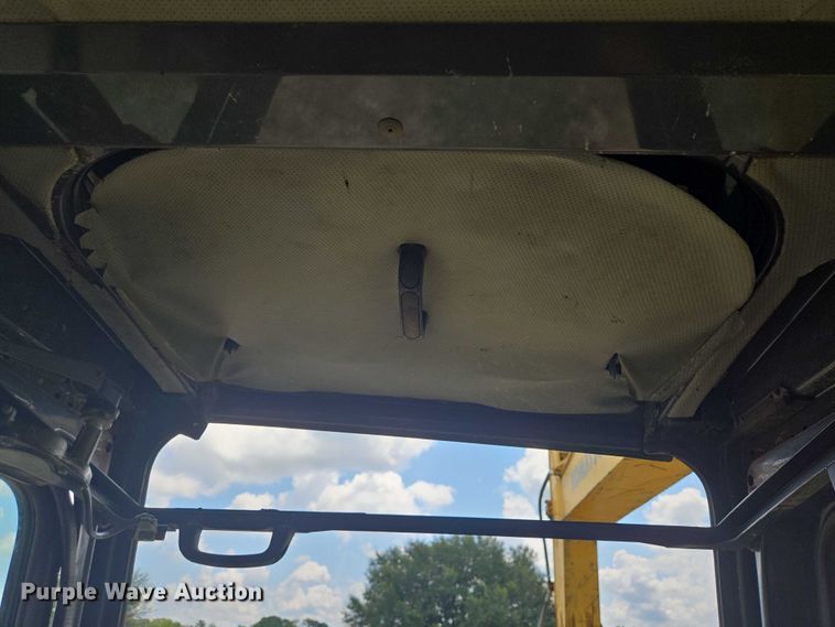 image for item DT4963 2001 Komatsu PC60-7E mini excavator