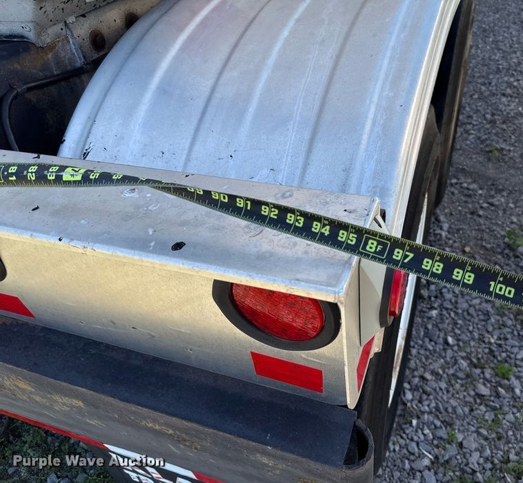 image for item DT6637 1980 Fruehauf tank trailer