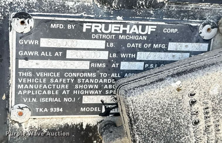 image for item DT6637 1980 Fruehauf tank trailer