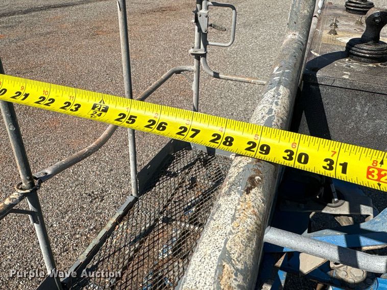 image for item DT6719 2013 Genie S-60X boom lift