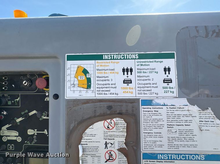 image for item DT6719 2013 Genie S-60X boom lift