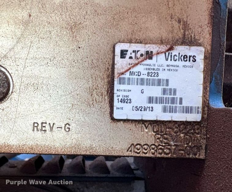 image for item DT6719 2013 Genie S-60X boom lift