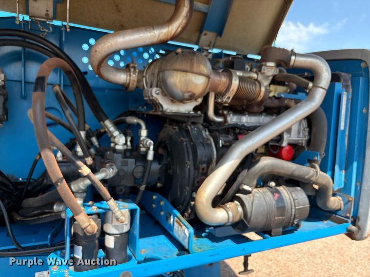 image for item DT6719 2013 Genie S-60X boom lift