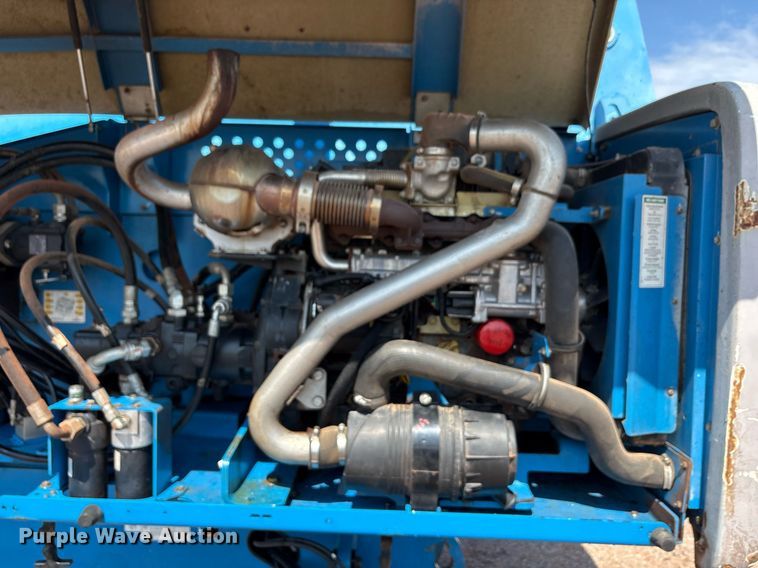 image for item DT6719 2013 Genie S-60X boom lift