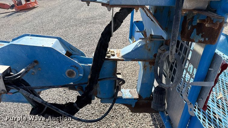 image for item DT6720 2015 Genie S-60X boom lift