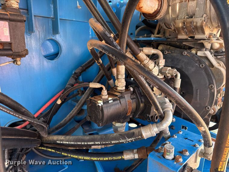 image for item DT6720 2015 Genie S-60X boom lift