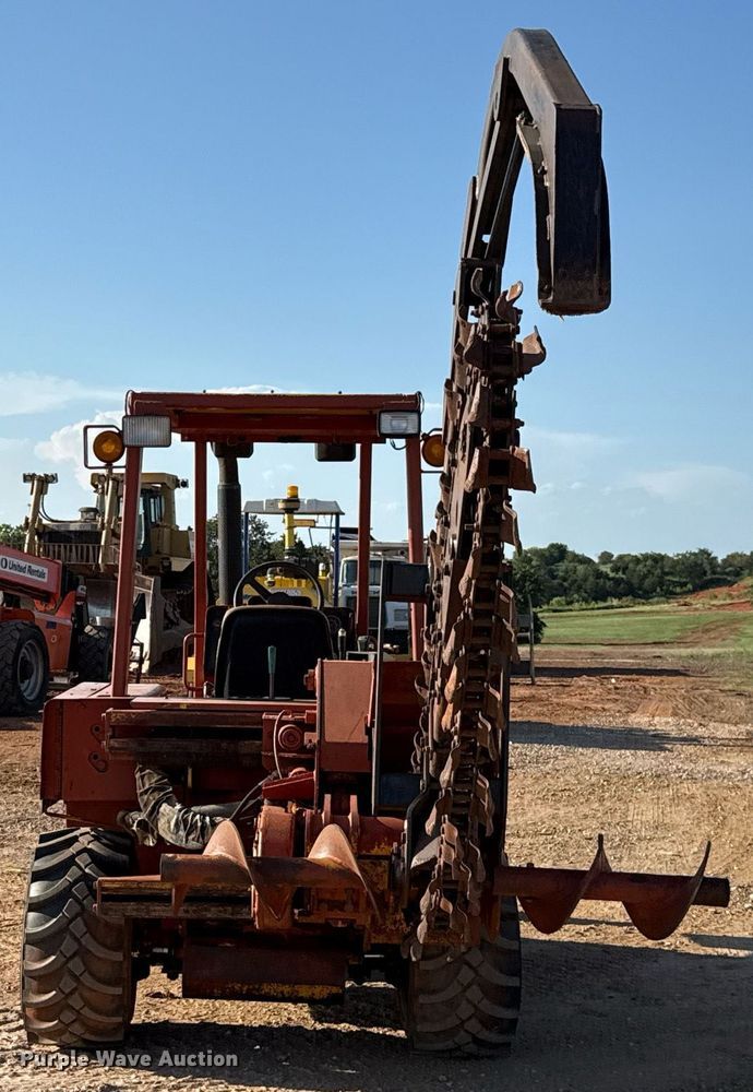 image for item DT6721 1991 Ditch Witch 5020 trencher