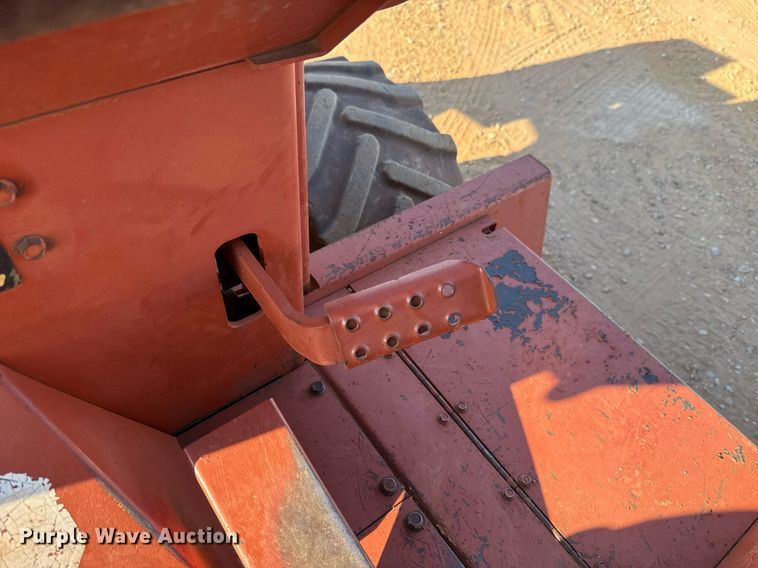 image for item DT6721 1991 Ditch Witch 5020 trencher